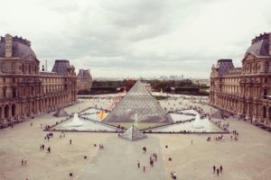 Louvre Parigi